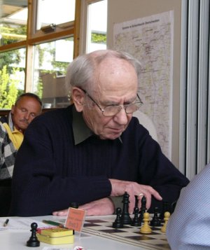 Dr. Johannes Schröder